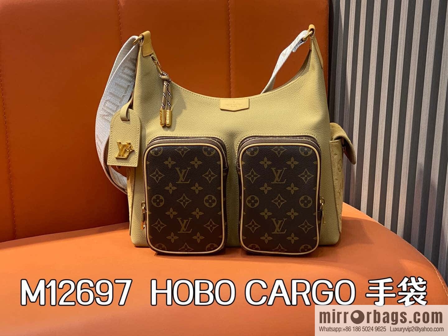 [Original order boutique] M12697 presbyopia brown, men's bag messenger bag series HOBO CARGO handbag