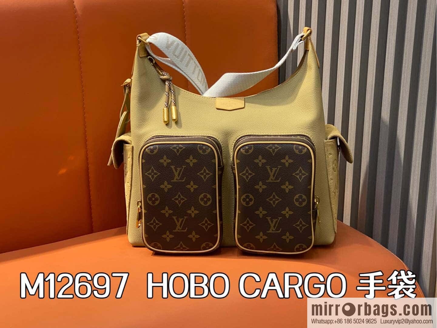 [Original order boutique] M12697 presbyopia brown, men's bag messenger bag series HOBO CARGO handbag