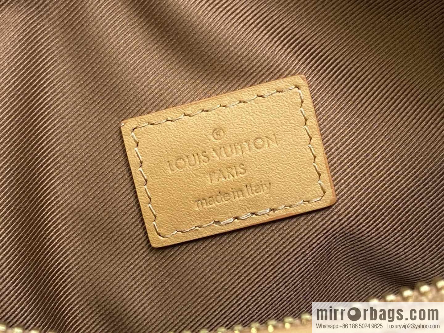 [Original order boutique] M12697 presbyopia brown, men's bag messenger bag series HOBO CARGO handbag