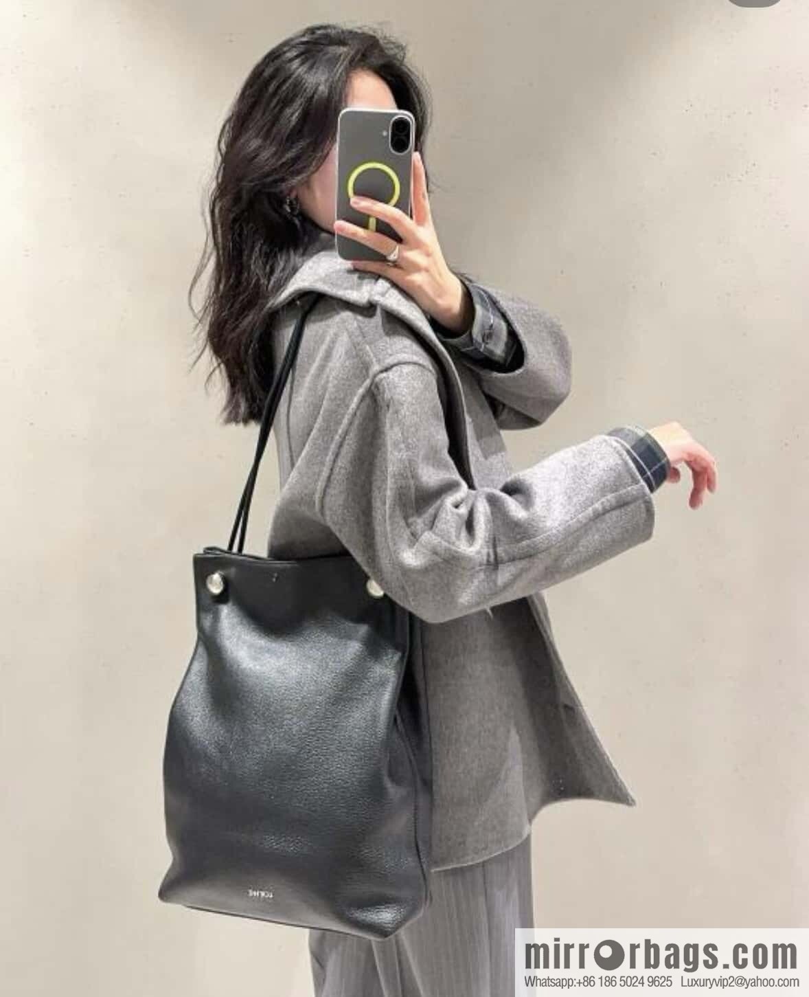 LOEWE Pebble hobo 0905 black