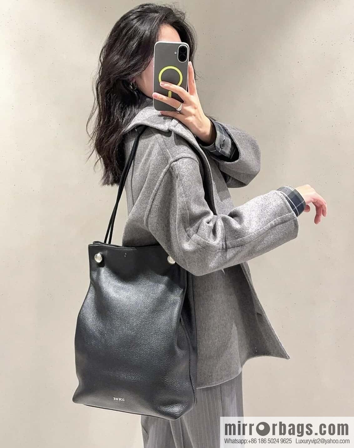 LOEWE Pebble hobo 0905 black