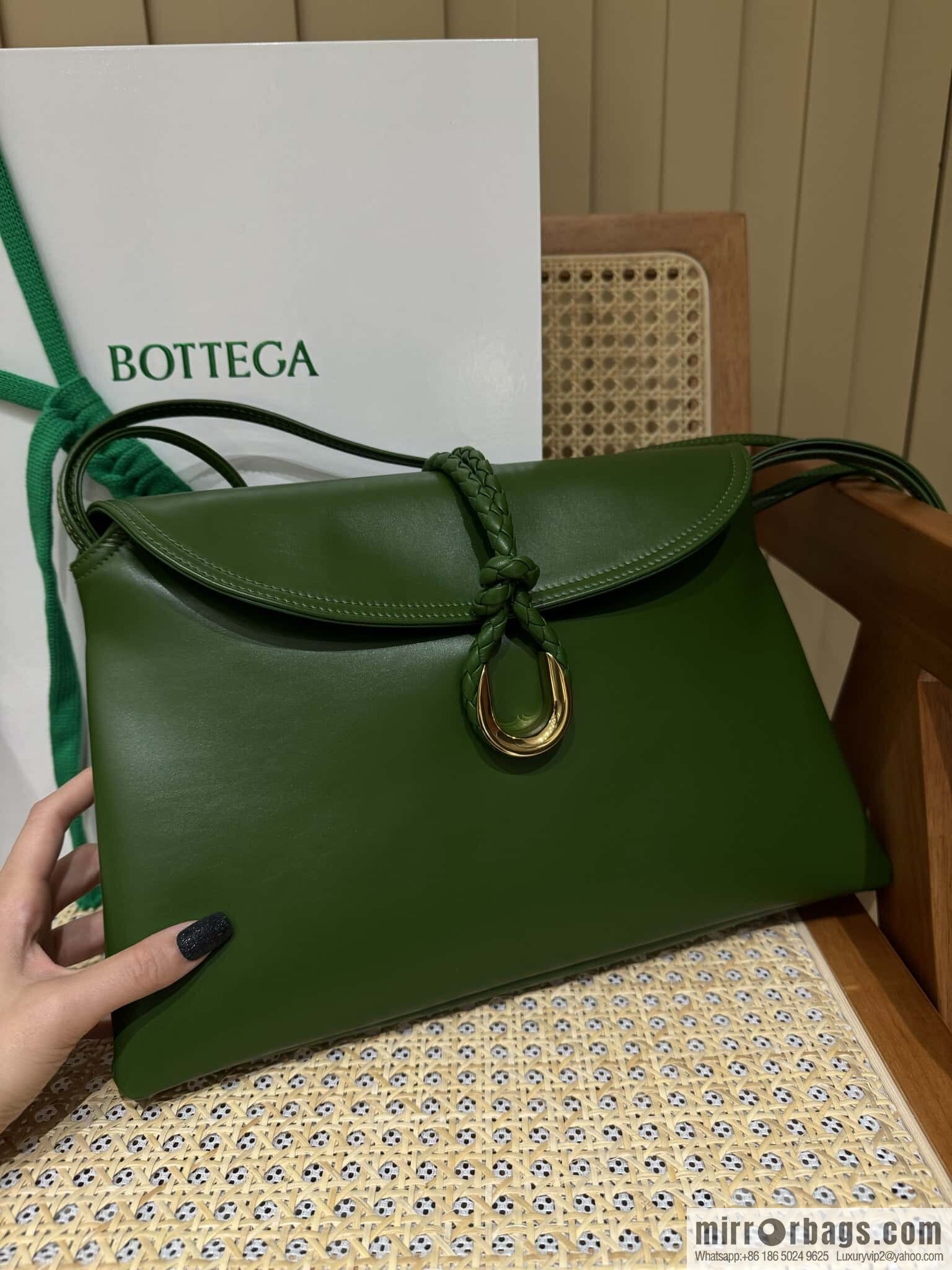 BV Large Liberta Crossbody Bag 806034 Green Pepper Green