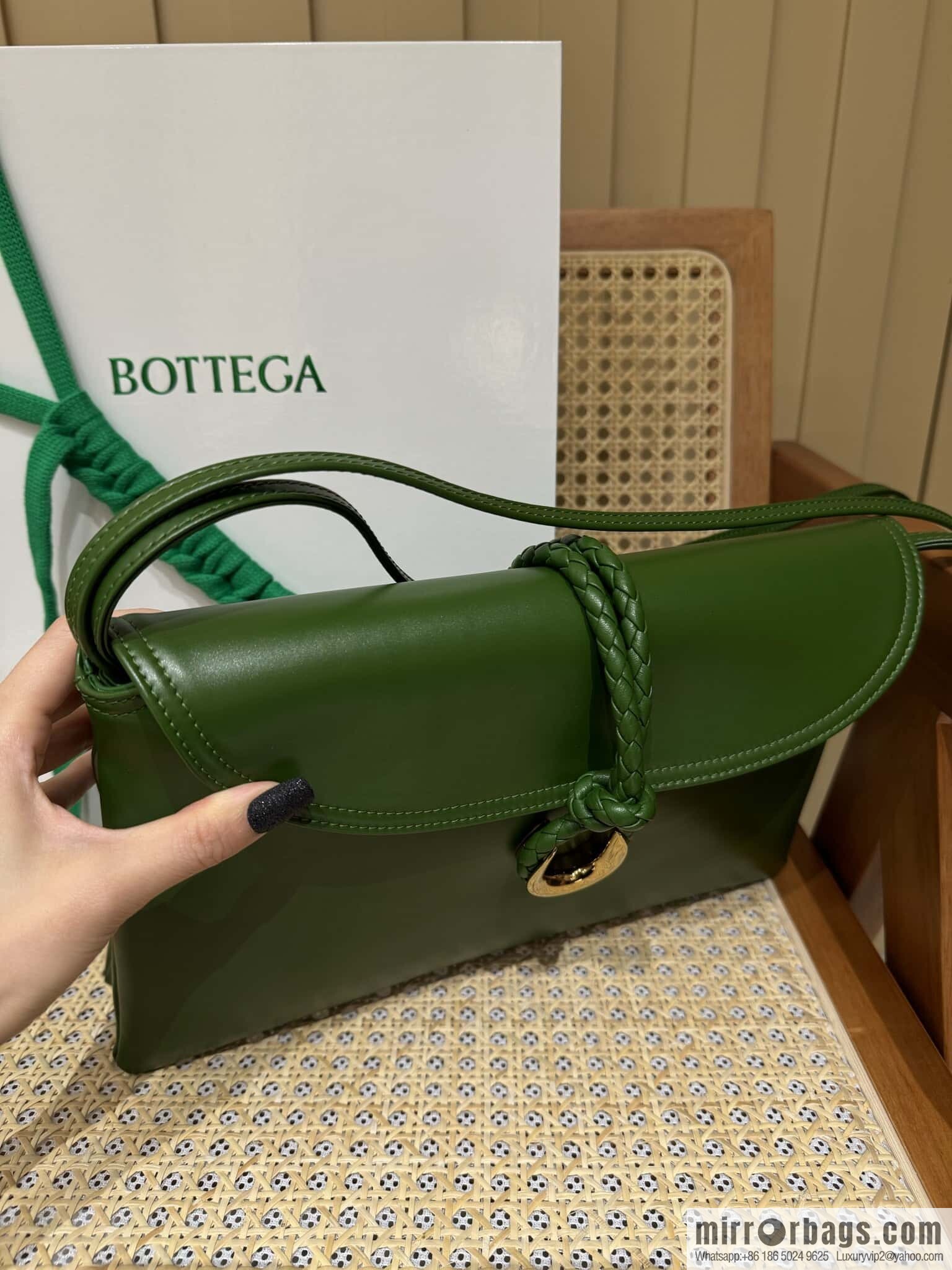 BV Large Liberta Crossbody Bag 806034 Green Pepper Green