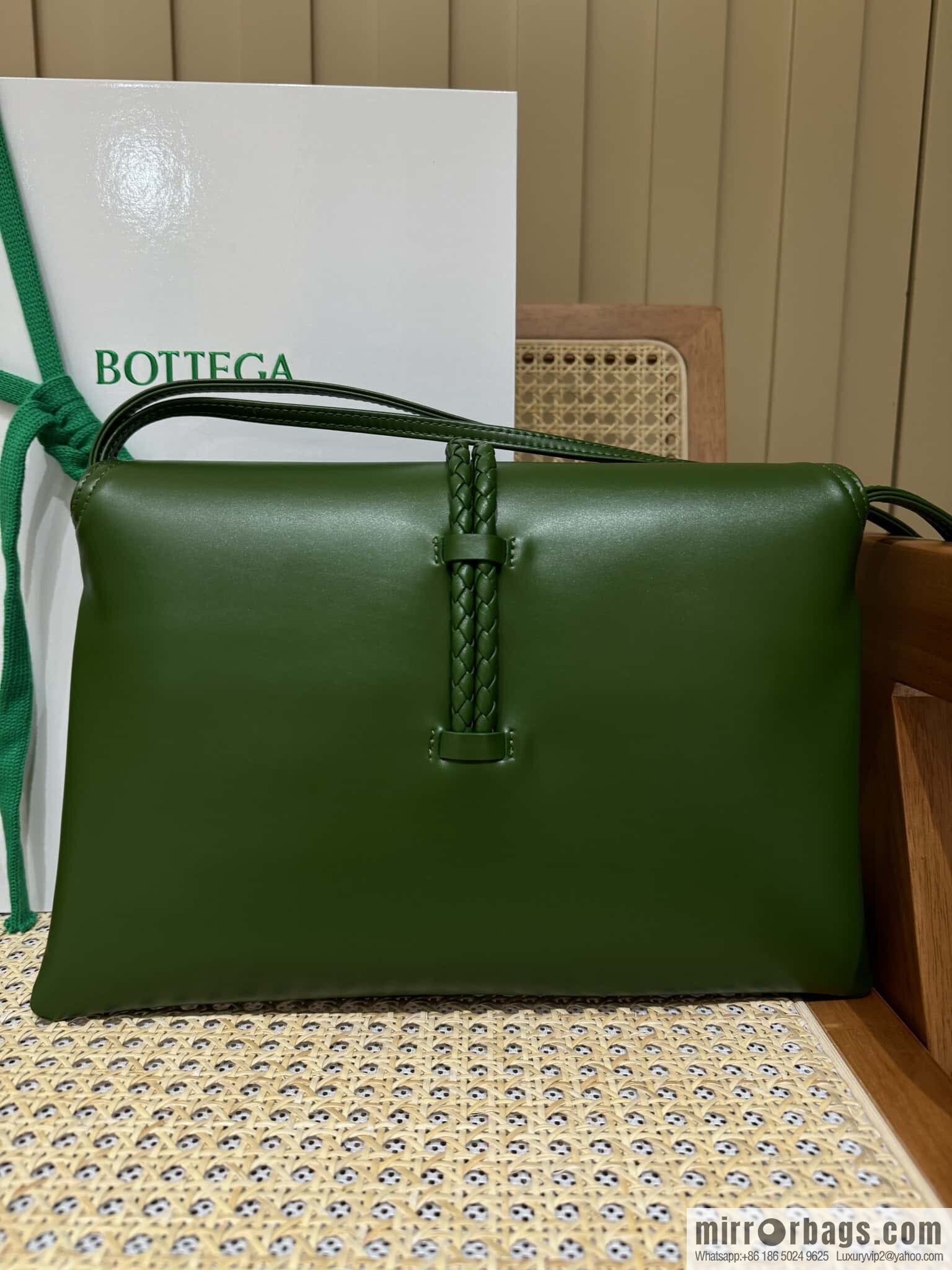 BV Large Liberta Crossbody Bag 806034 Green Pepper Green
