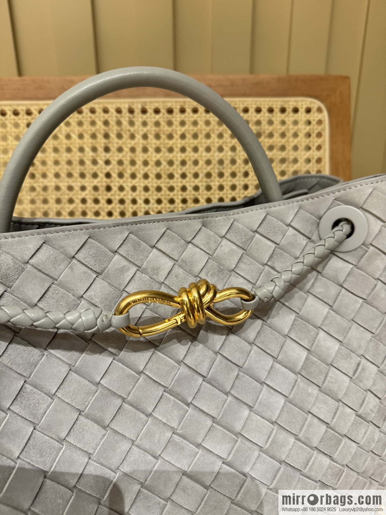 BV Medium Andiamo Tote Bag 766016 Suede Silver Grey