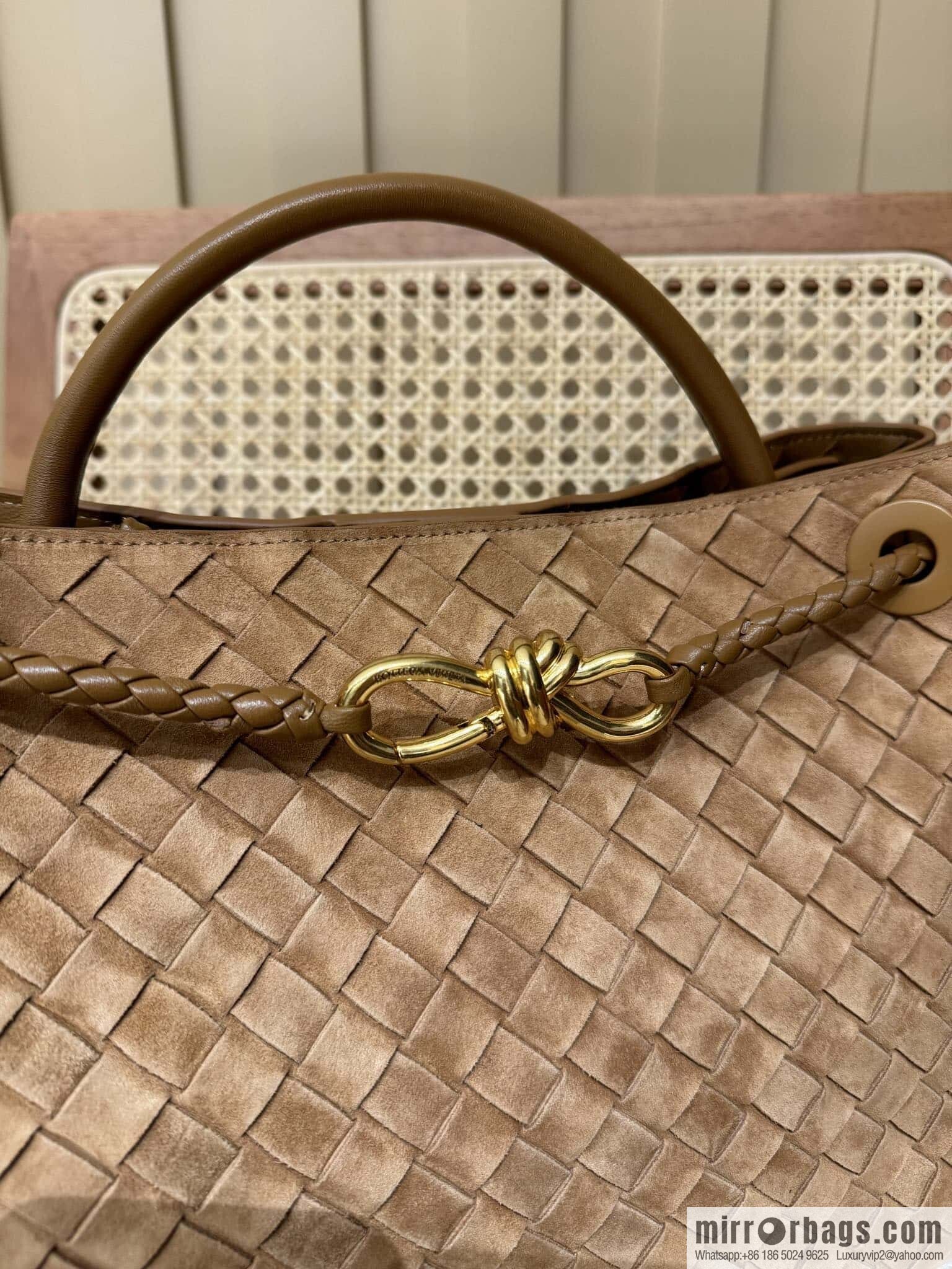 BV Medium Andiamond Handbag 766016 Suede Caramel