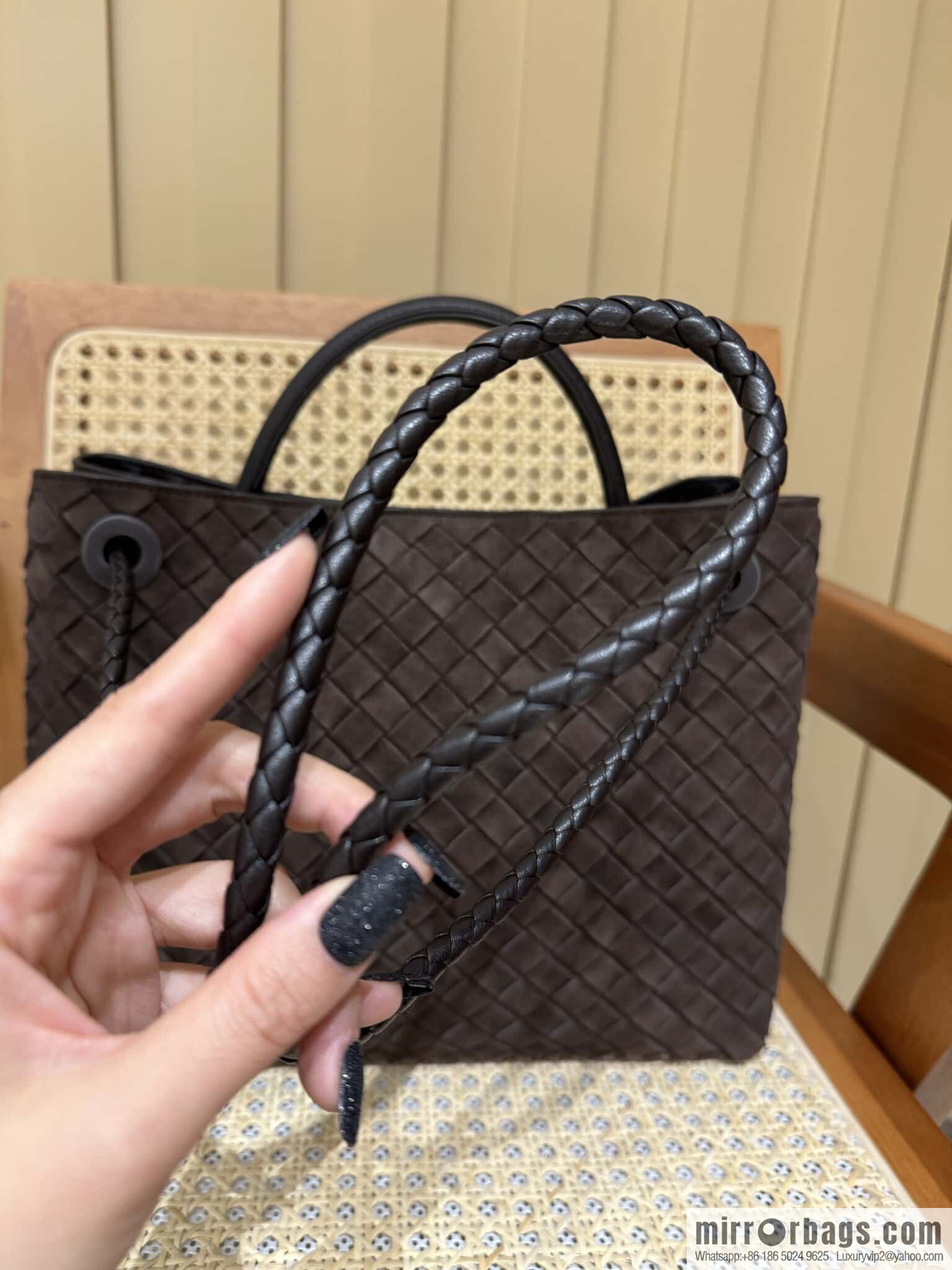 BV Medium Andiamo Tote Bag 766016 Suede Chocolate Brown