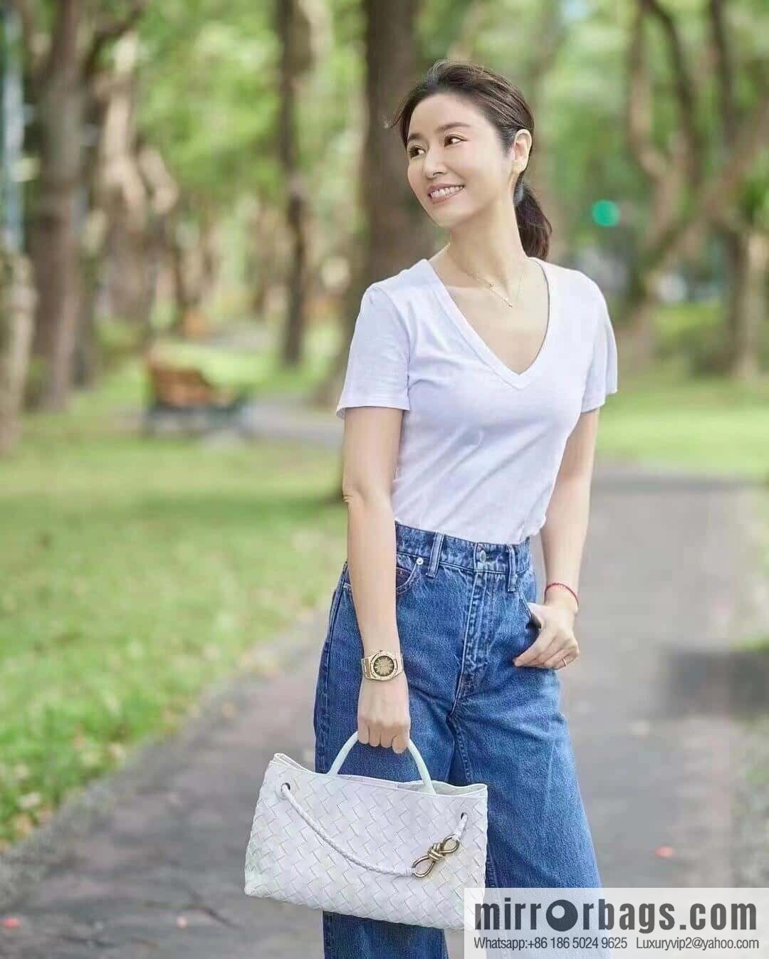 BV small horizontal Andiamond handbag 766010 white