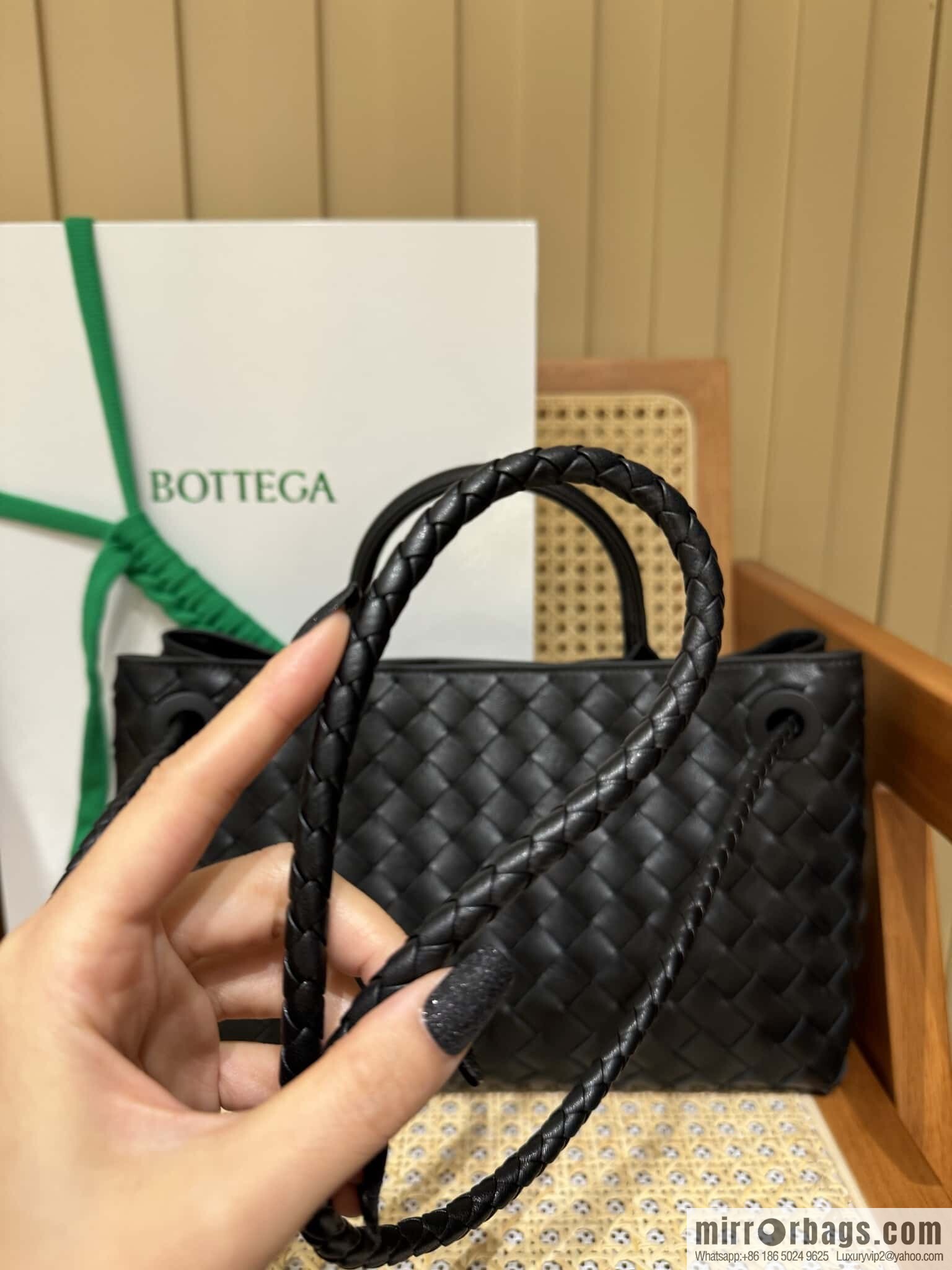 BV Small Horizontal Andiamond Handbag 766010 Black