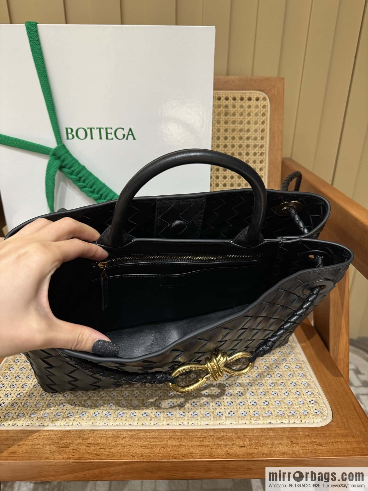 BV Small Horizontal Andiamond Handbag 766010 Black