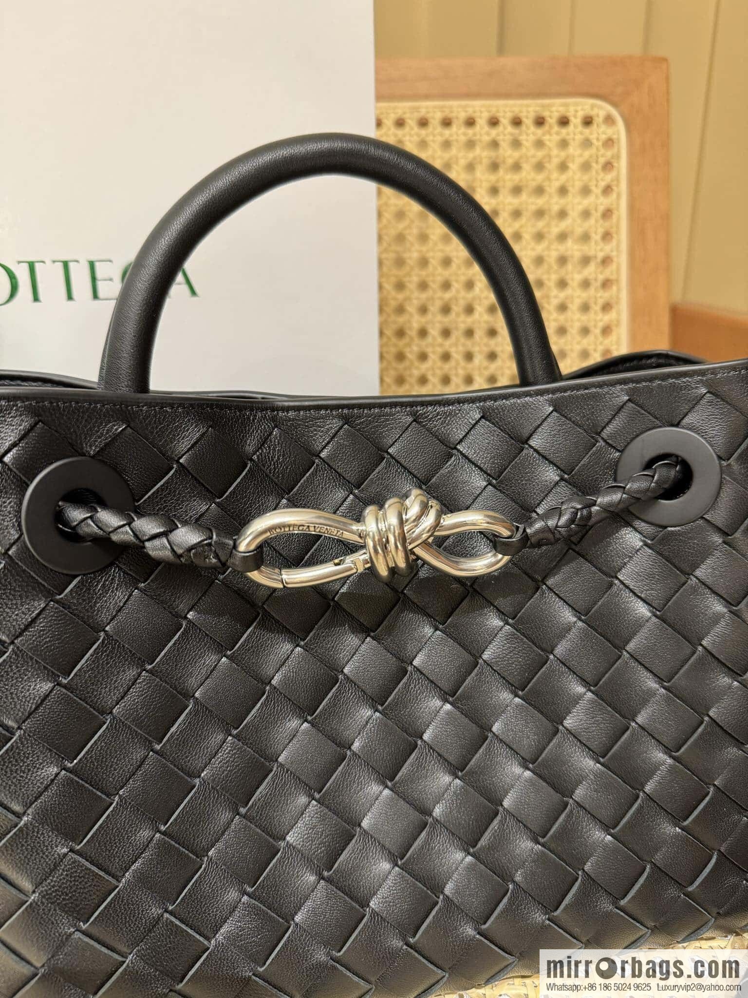 BV 🆕 small Andiamo handbag 766014 black with silver buckle🆕