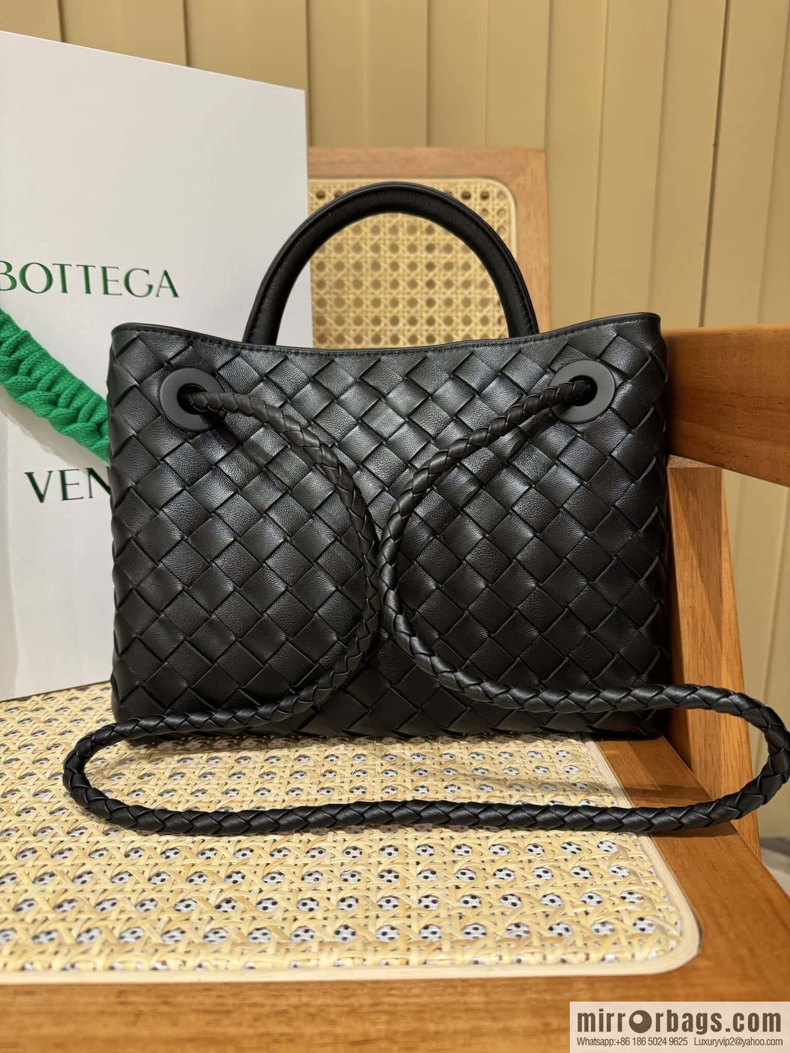 BV 🆕 small Andiamo handbag 766014 black with silver buckle🆕