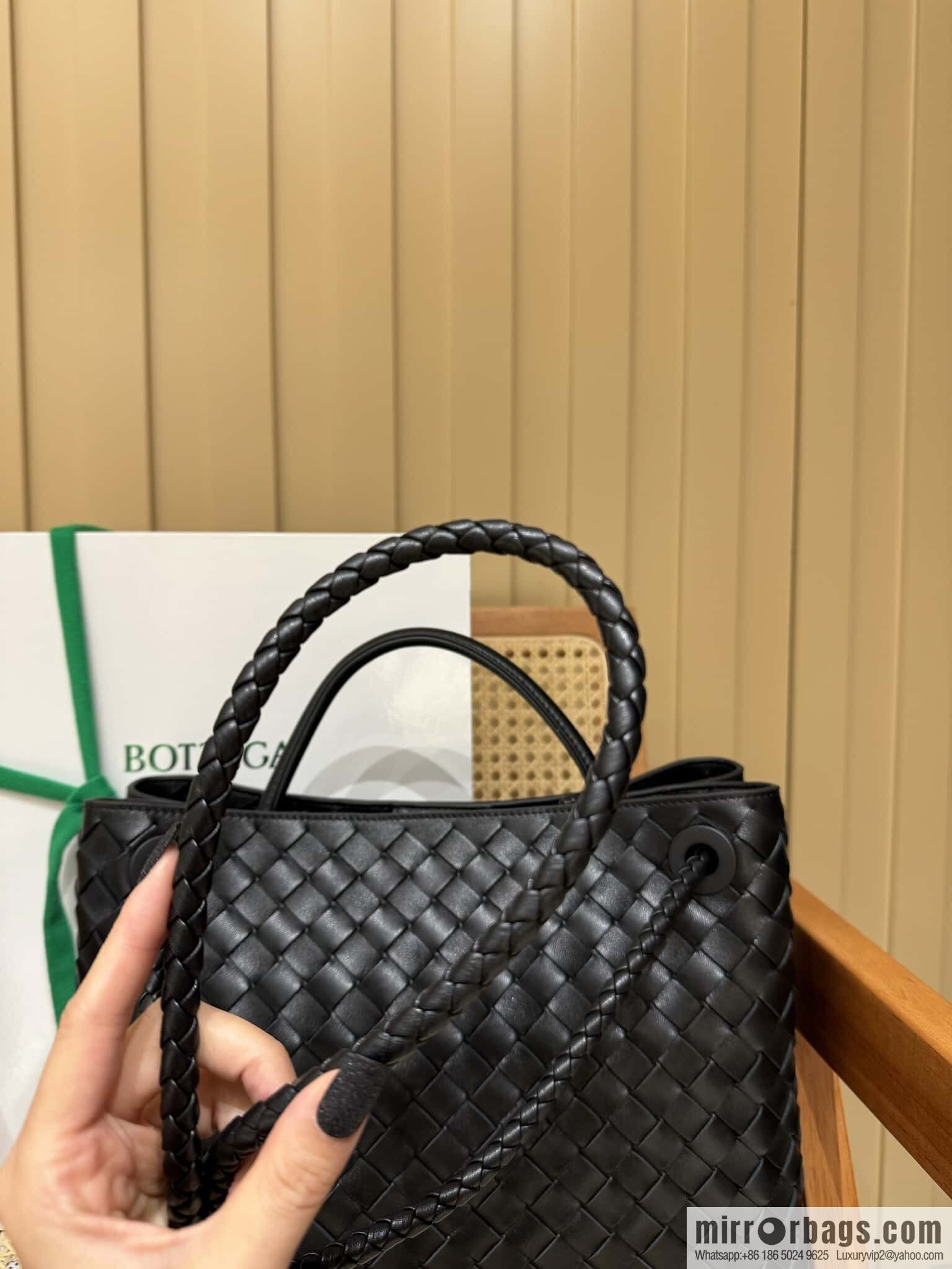 BV 🆕 Medium Andiamo Handbag 766016 Black with Silver Buckle🆕