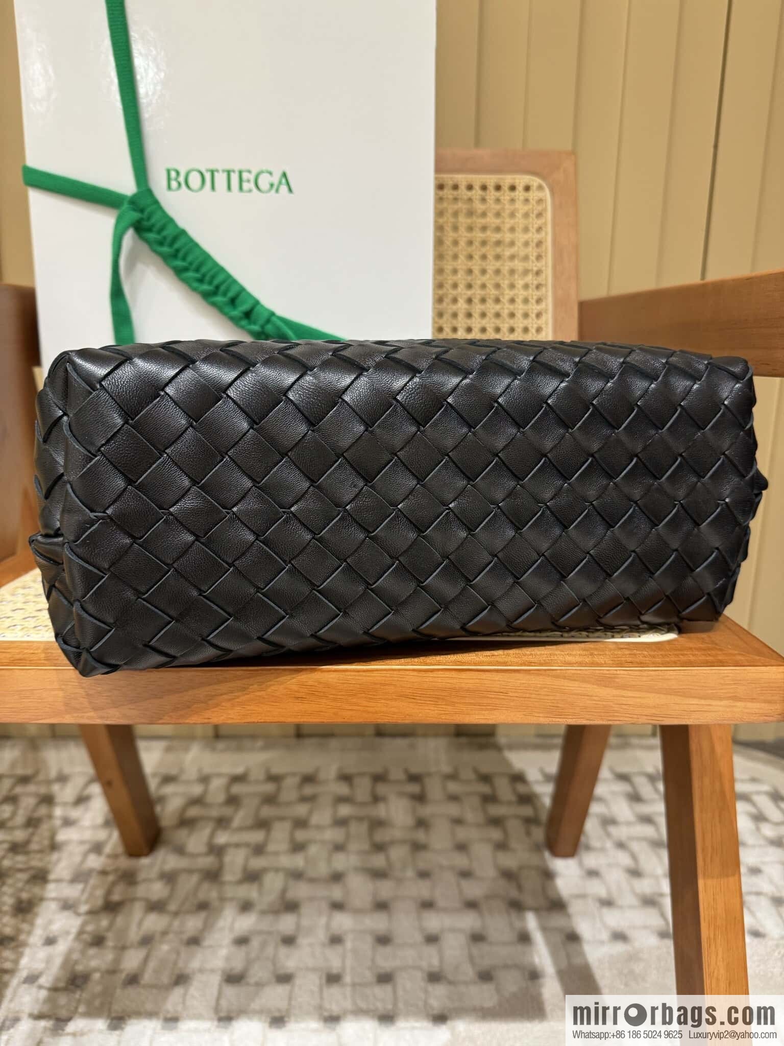 BV 🆕 Medium Andiamo Handbag 766016 Black with Silver Buckle🆕