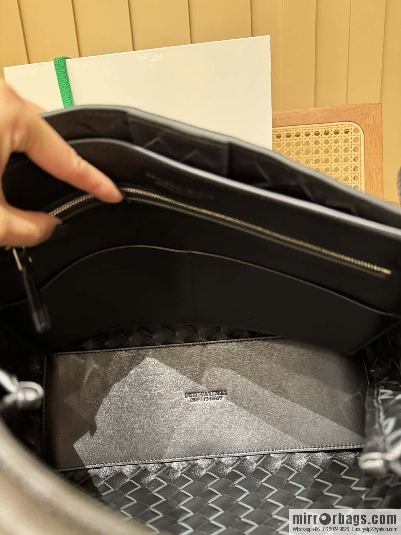 BV 🆕 Medium Andiamo Handbag 766016 Black with Silver Buckle🆕