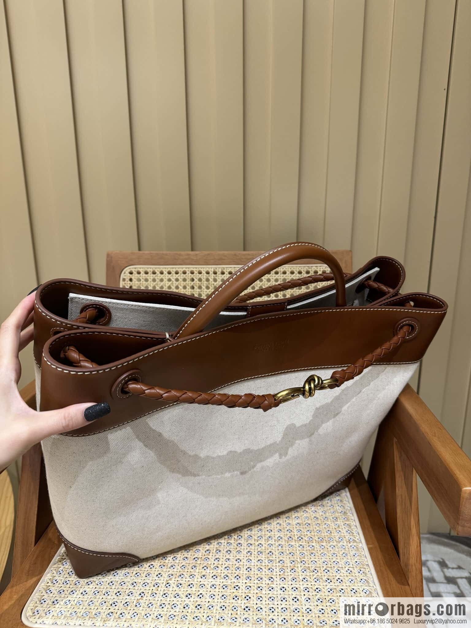 BV Large Andiamond Handbag 786194 Caramel Patchwork