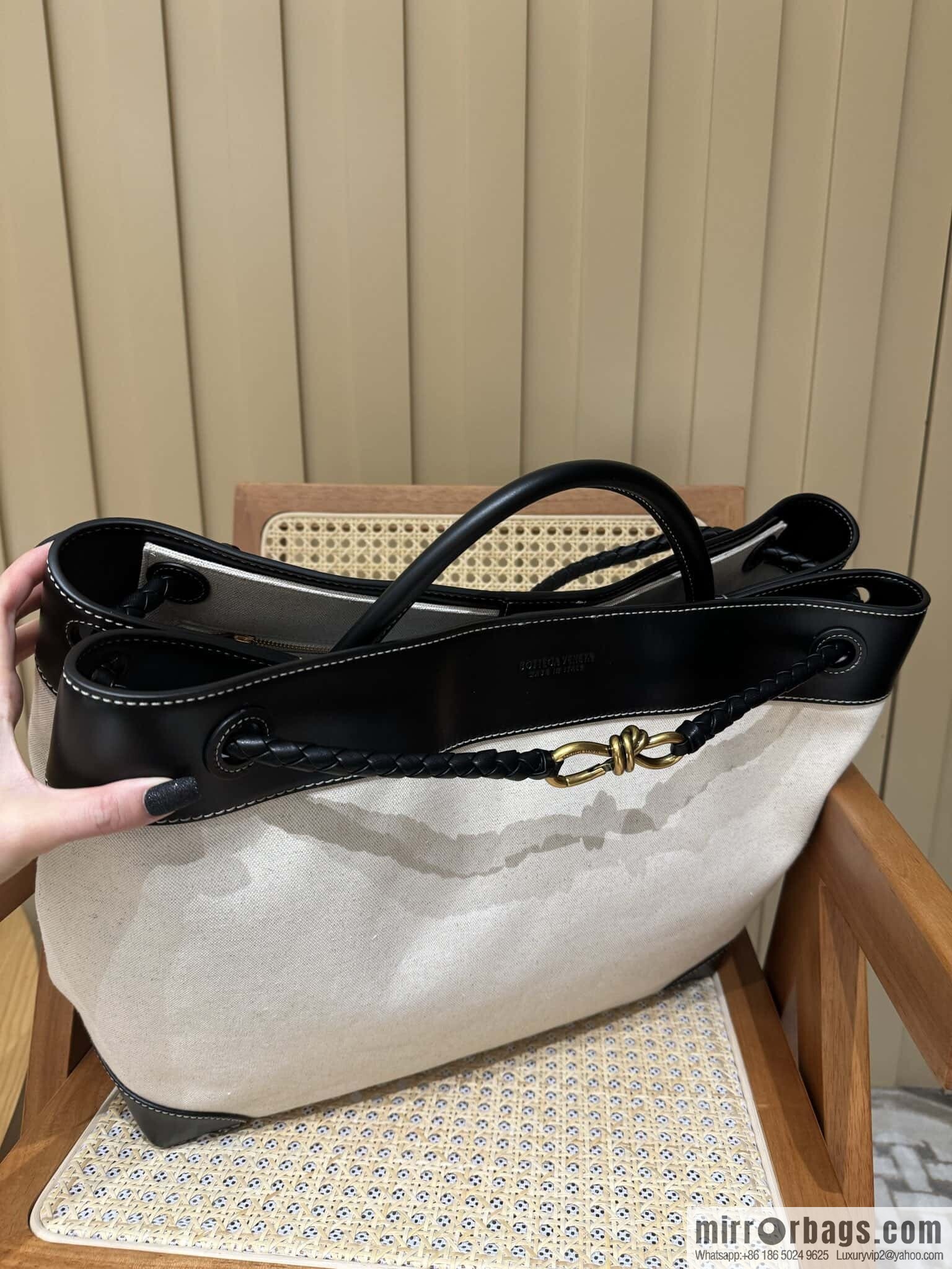 BV Large Andiamond Handbag 786194 Black Patchwork