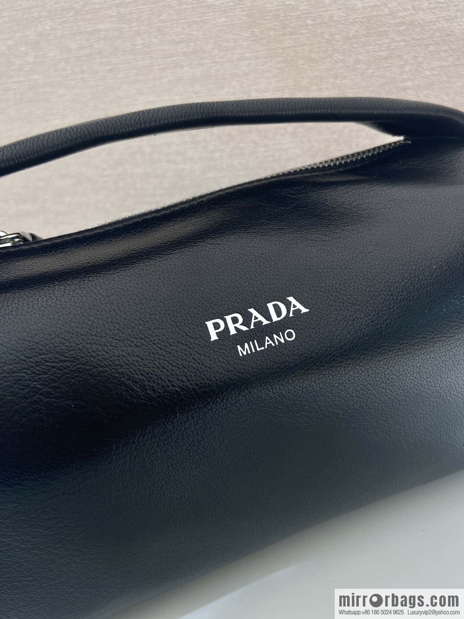 PRADA 🎉 New Boston 🎉 2VH188🎉🎉