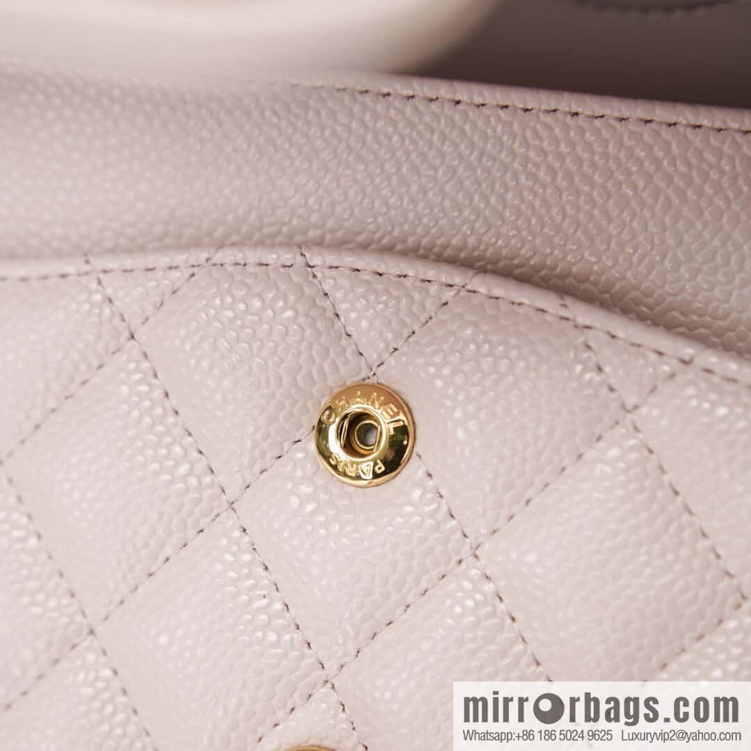 CHANEL 𝐂𝐥𝐚𝐬𝐬𝐢𝐜 𝐅𝐥𝐚𝐩 Medium Classic Cover Bag, Sakura Powder 🌸 A01112