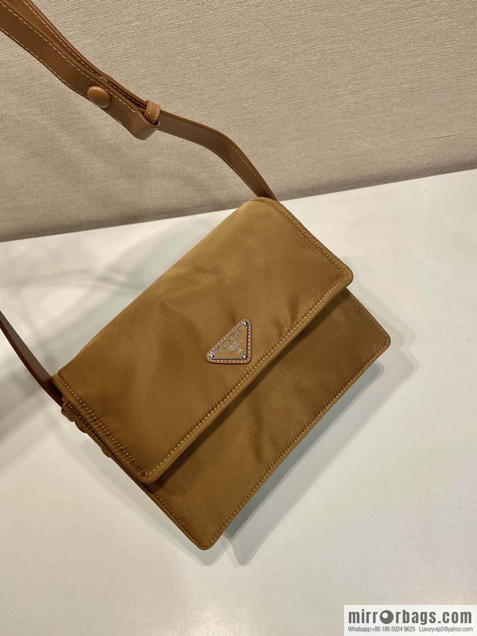 PRADA 🎉 popular mailman bag mini number 🎉 new color 1BD258