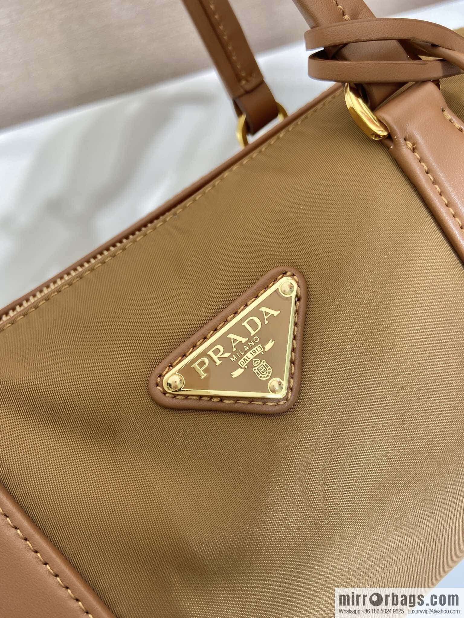 PRADA 🎉 new lock bag 🎉 1BB127 nylon cloth🎉🎉