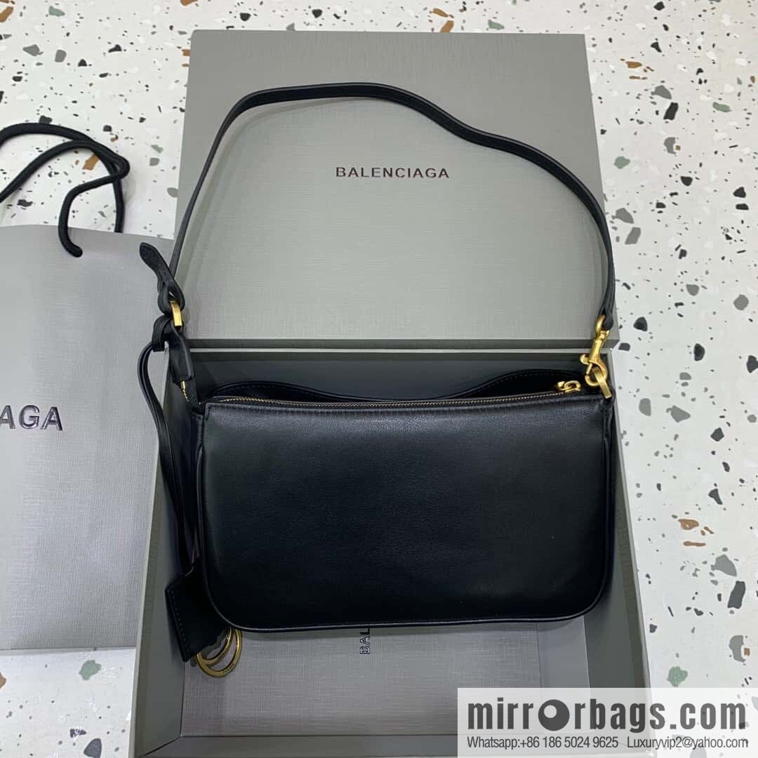 𝐁𝐚𝐥𝐞𝐧𝐜𝐢𝐚𝐠𝐚 𝐑𝐨𝐝𝐞𝐨 🖤🖤 814112 black gold buckle