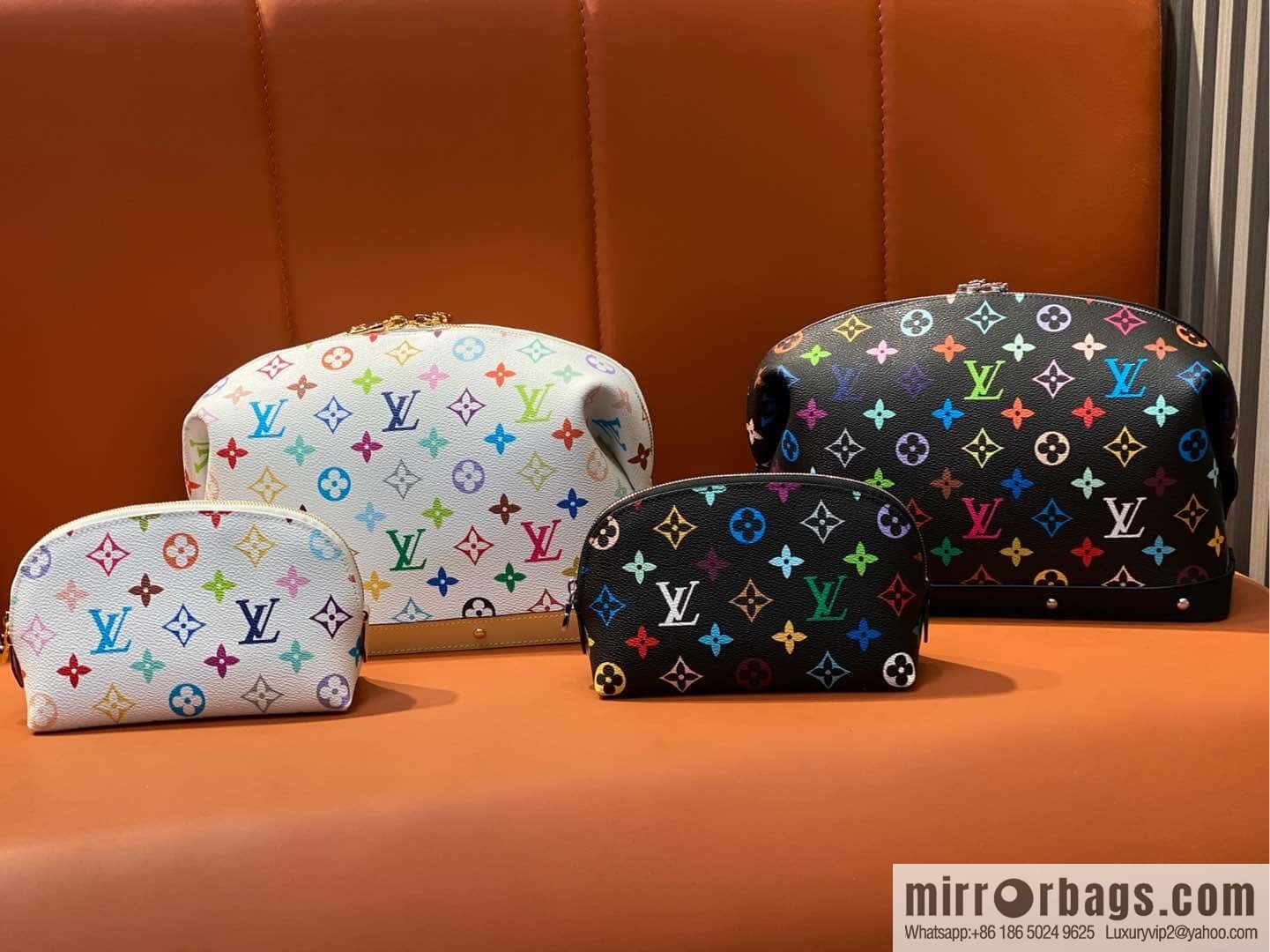 [Original single boutique] M13743 white color cosmetic bag series POCHETTE COSMÉTIQUE large cosmetic bag 2025 Murakami Takashi joint cooperation series