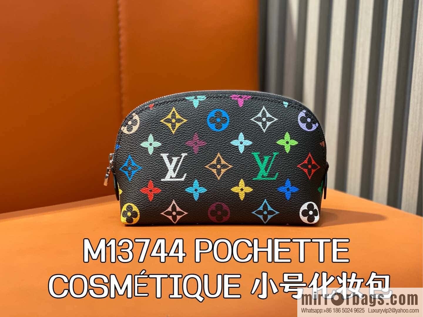 [Original order boutique] M13744 black color, cosmetic bag series POCHETTE COSMÉTIQUE small cosmetic bag