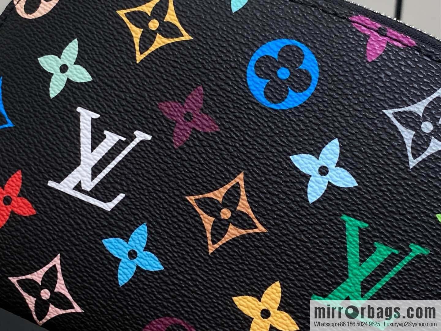[Original order boutique] M13744 black color, cosmetic bag series POCHETTE COSMÉTIQUE small cosmetic bag