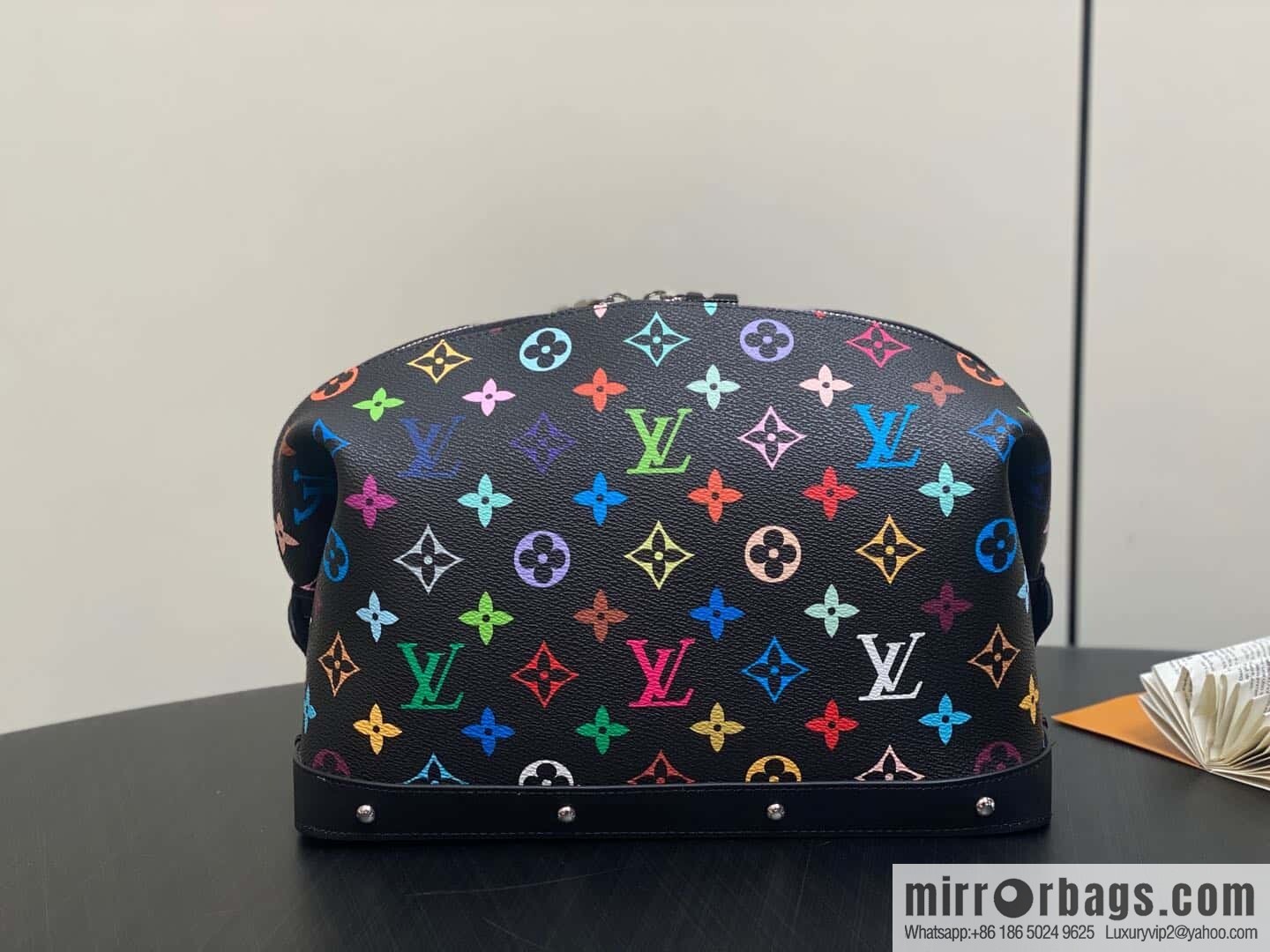[Original single boutique] M13743 black color cosmetic bag series POCHETTE COSMÉTIQUE large cosmetic bag 2025 Murakami Takashi joint cooperation series (copy)