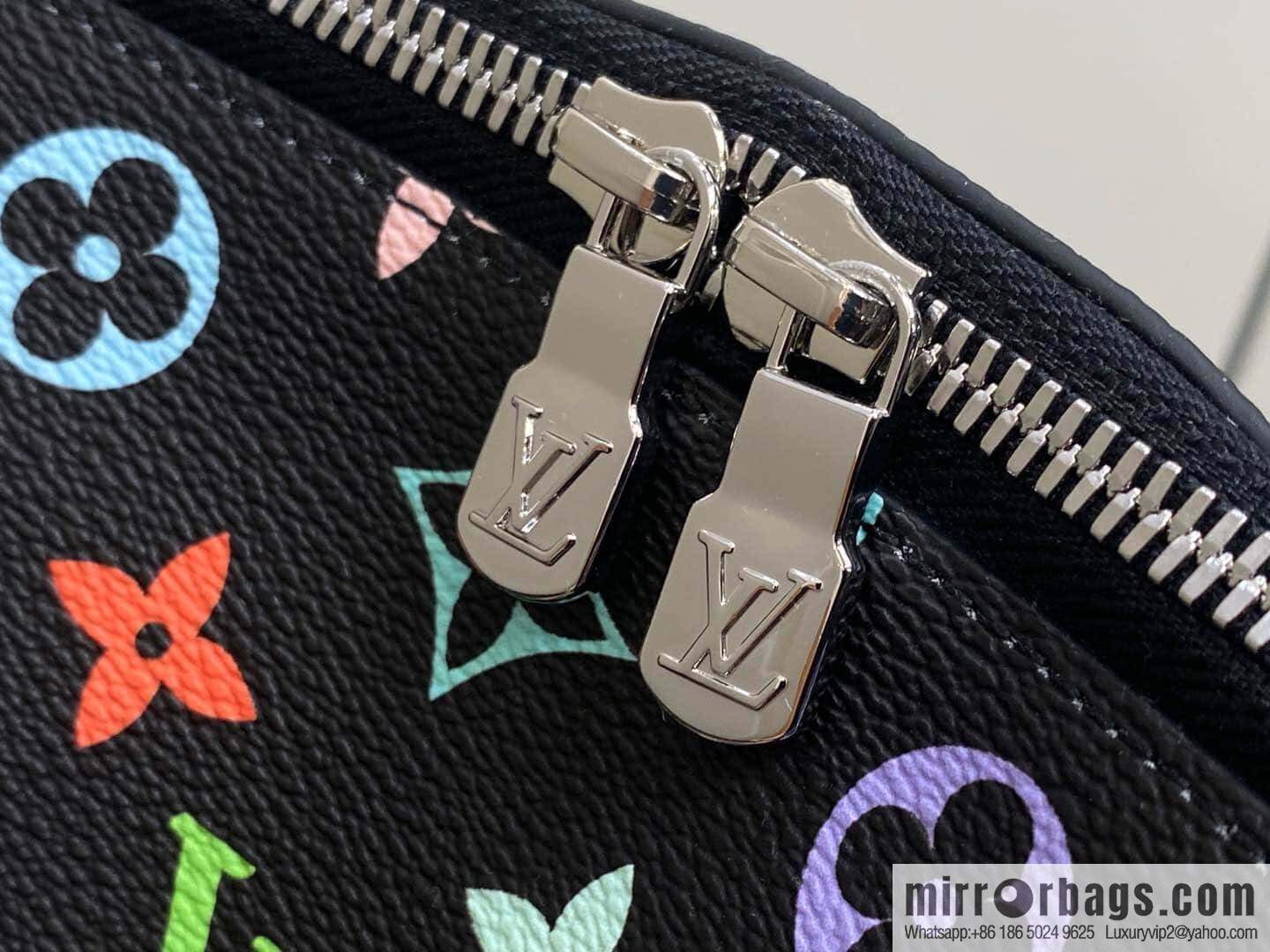 [Original single boutique] M13743 black color cosmetic bag series POCHETTE COSMÉTIQUE large cosmetic bag 2025 Murakami Takashi joint cooperation series (copy)