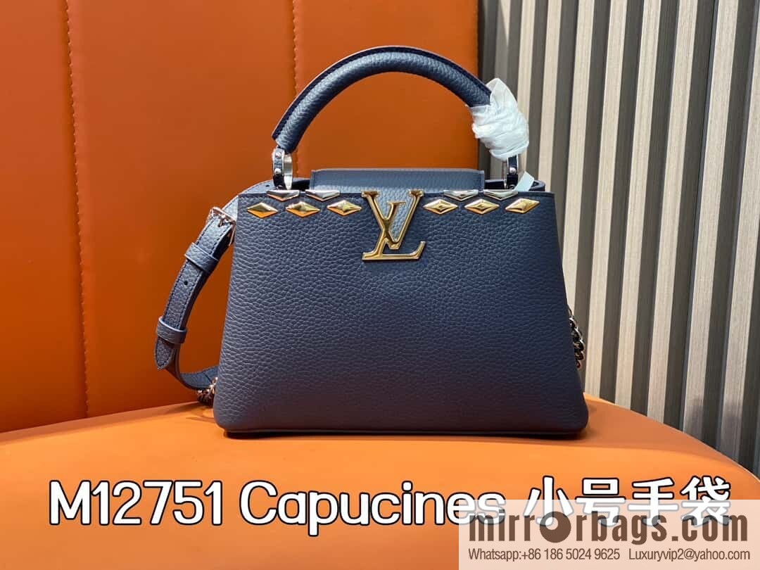 [Original order boutique] M12751 dark blue full leather rhombus model, full leather cap that English series, this Capucines small handbag