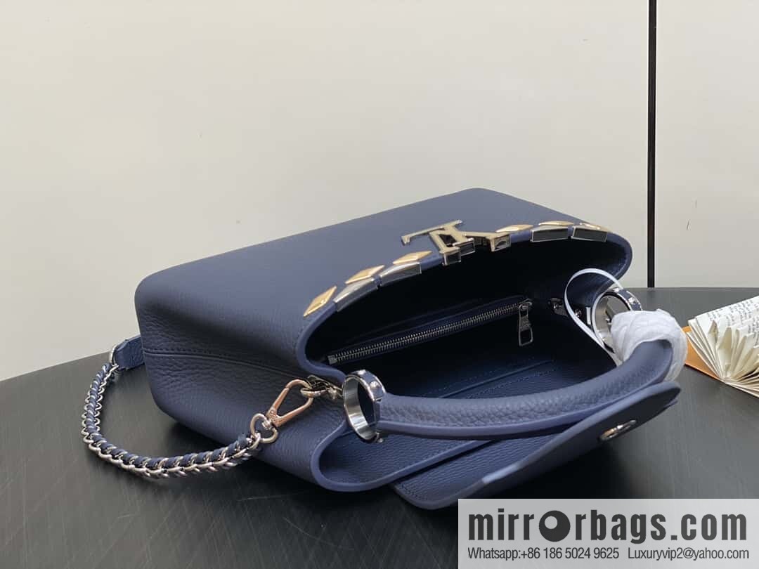 [Original order boutique] M12751 dark blue full leather rhombus model, full leather cap that English series, this Capucines small handbag