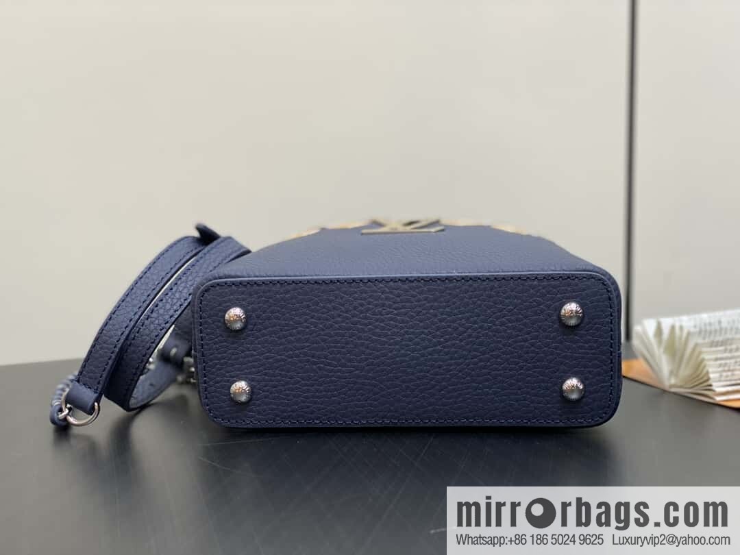 [Original order boutique] M12751 dark blue full leather rhombus model, full leather cap that English series, this Capucines mini handbag