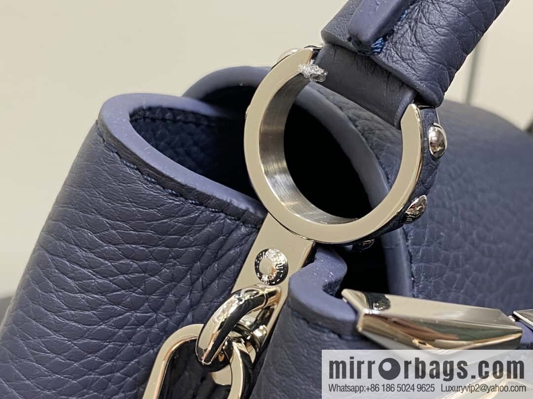[Original order boutique] M12751 dark blue full leather rhombus model, full leather cap that English series, this Capucines mini handbag