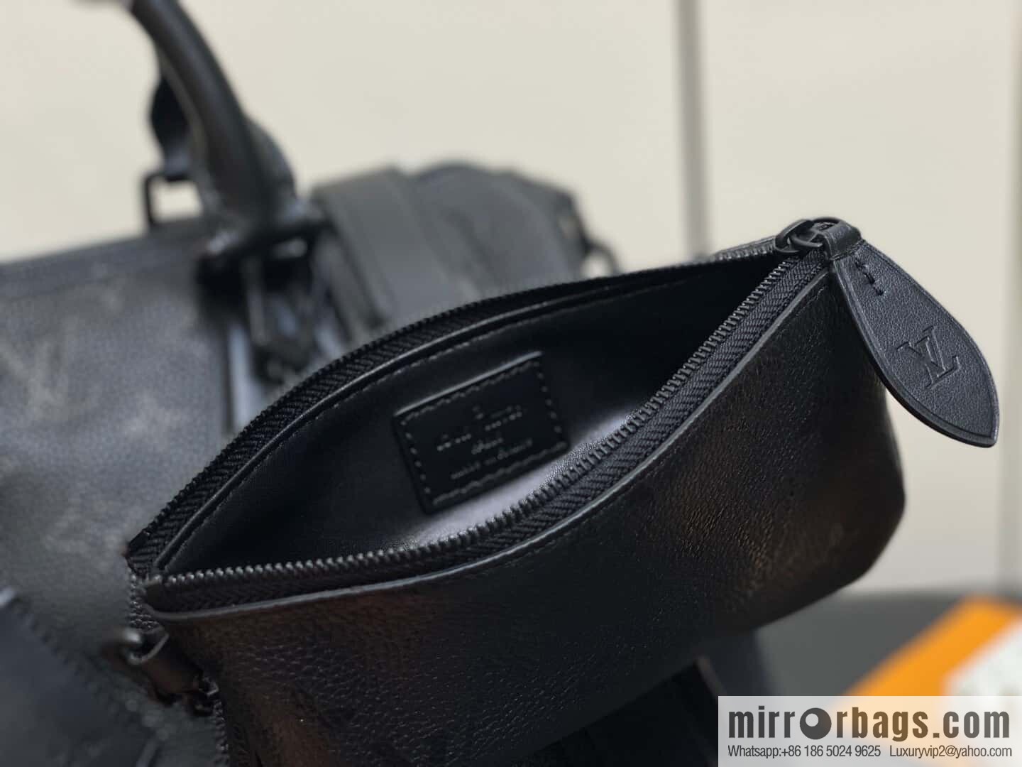 [Original order boutique] M21108 black full leather, pillow bag speedy series SPEEDY P9 BANDOULIZRE30 handbag