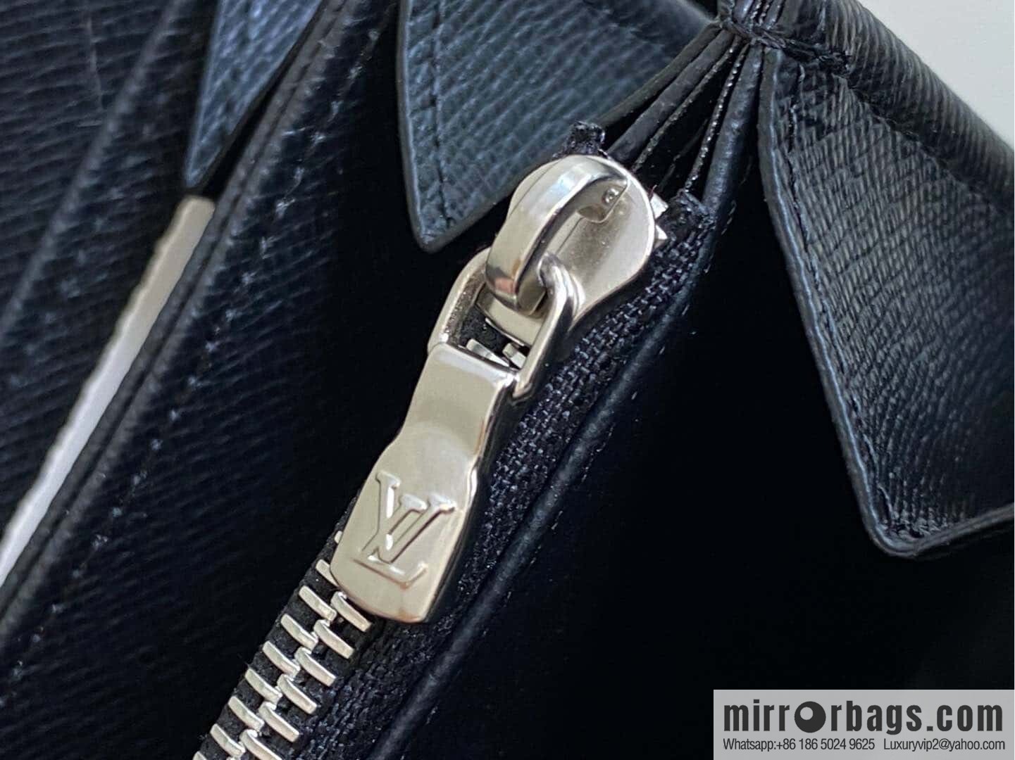 [Original single boutique] M13992 black color, single zipper wallet series Zippy zipper wallet