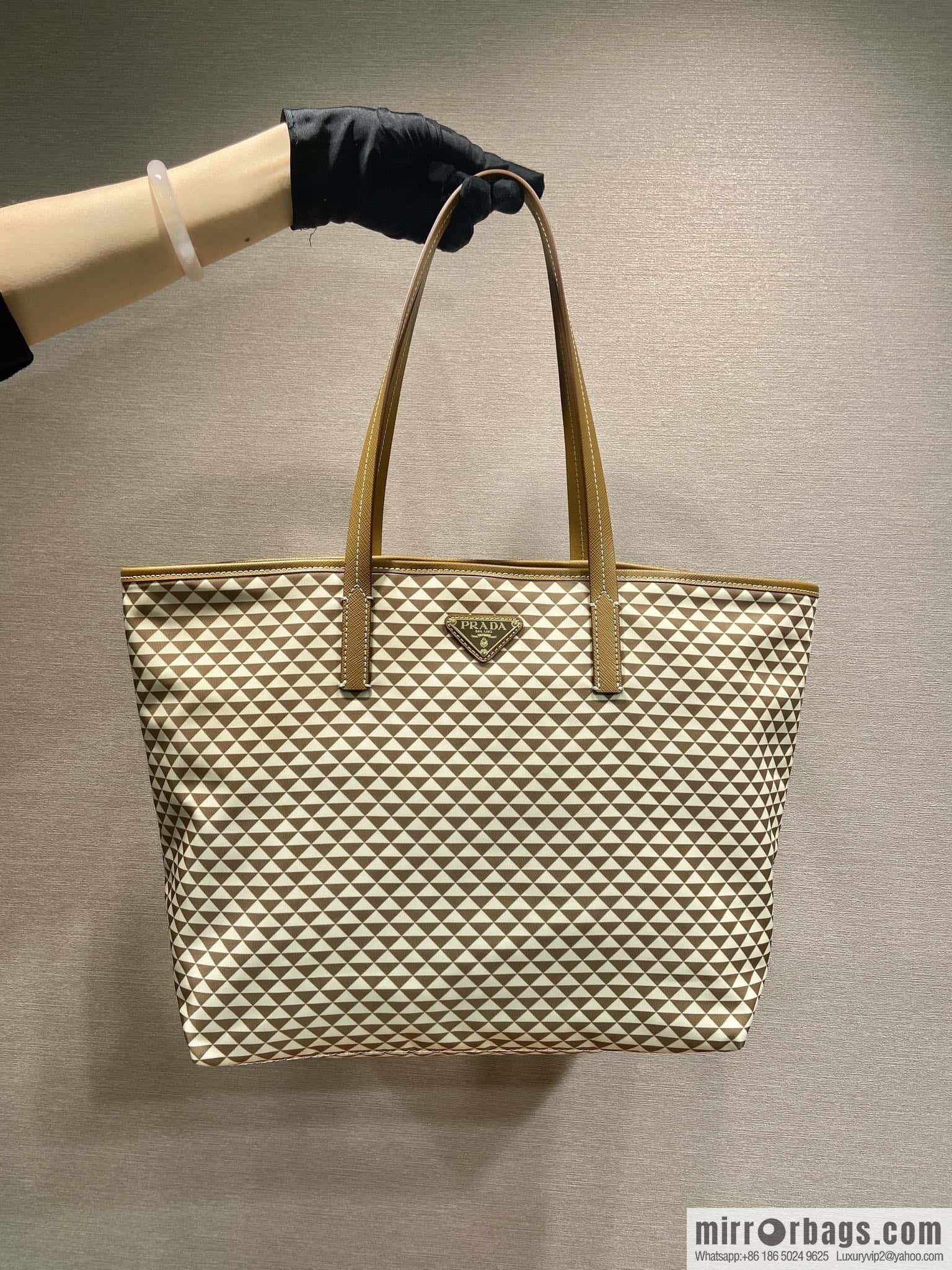 PRADA 🎉 new tote bag 🎉 1BD552 new 🎉🎉 apricot