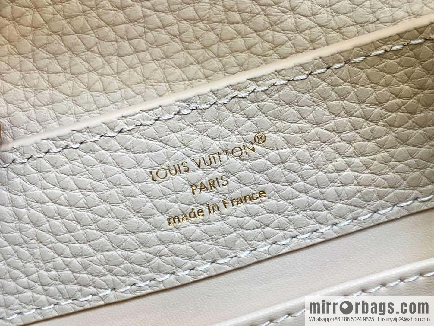 [Original order boutique] M12751 rice white full leather rhombus model, full leather cap that English series, this Capucines mini handbag