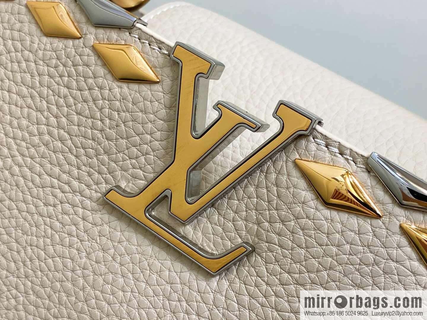 [Original order boutique] M12751 rice white full leather rhombus model, full leather cap that English series, this Capucines small handbag