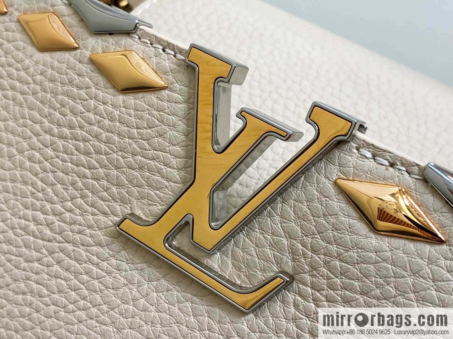 [Original order boutique] M12751 rice white full leather rhombus model, full leather cap that English series, this Capucines medium handbag