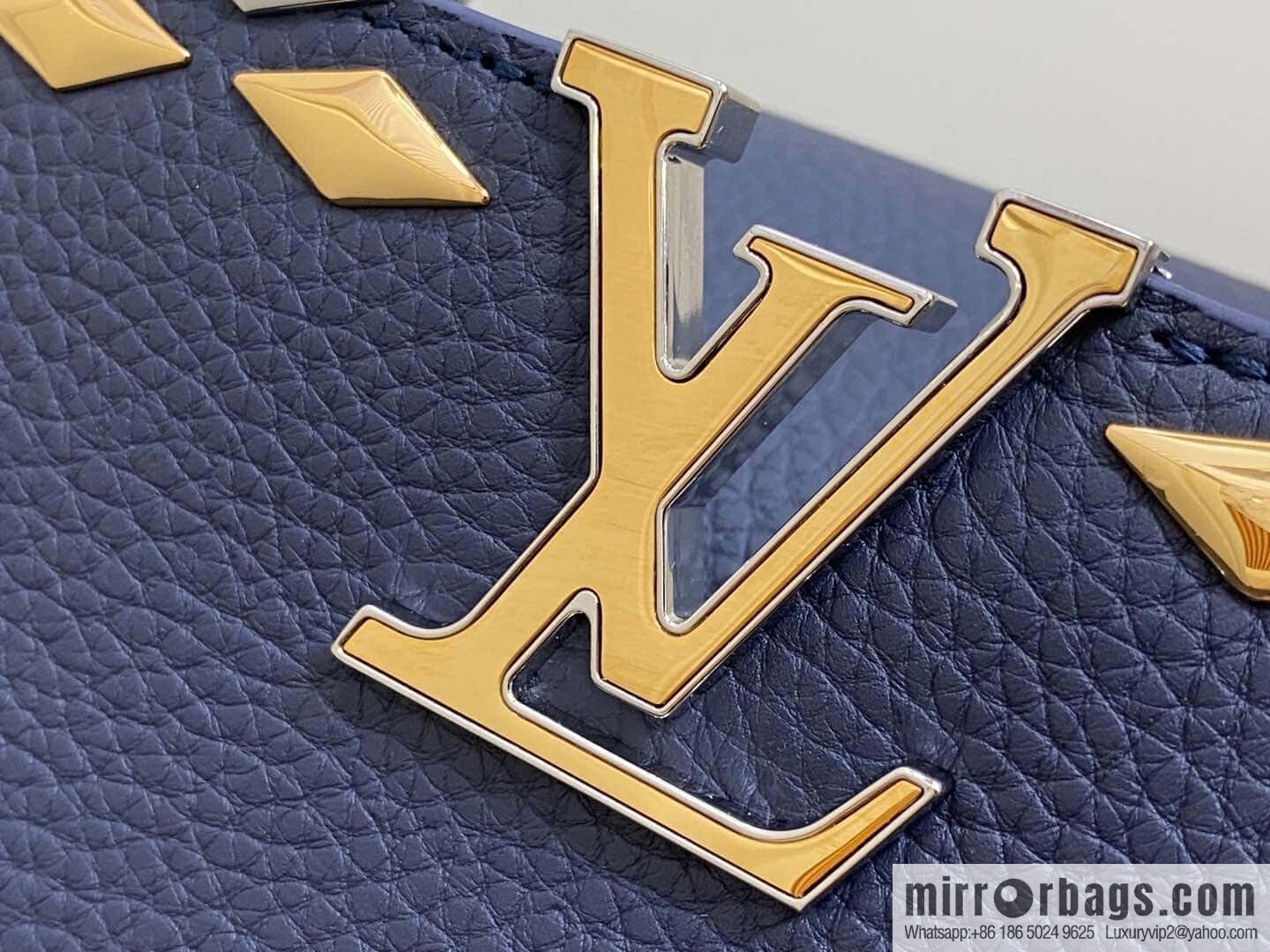 [Original order boutique] M12751 dark blue full leather rhombus, full leather cap Naxing series, this Capucines medium handbag