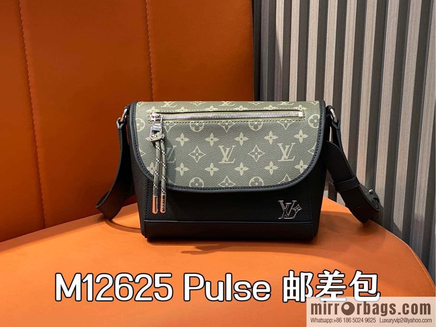 [Original order boutique] M12625 green flower, men's bag messenger bag series Pulse messenger bag