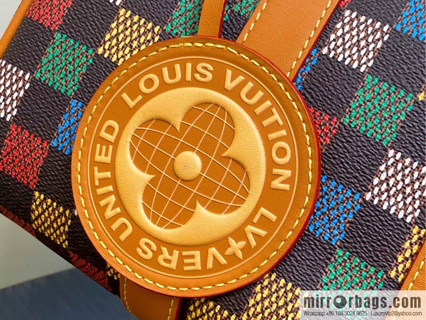 [Original single boutique] M00148 color gradual change grid, men's bag pillow bag speedy series, this Keepall 25 handbag