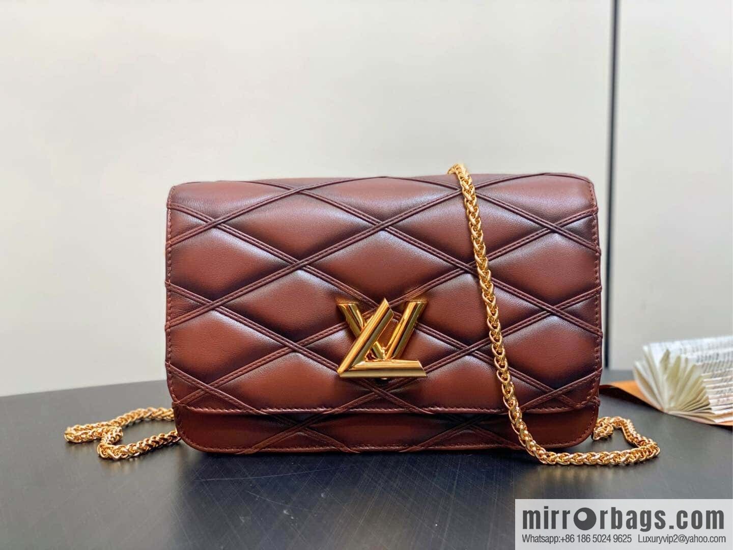 [Original order boutique] M13139 caramel color, full leather rhombus chain bag WALLET ON CHAIN GO-14 handbag