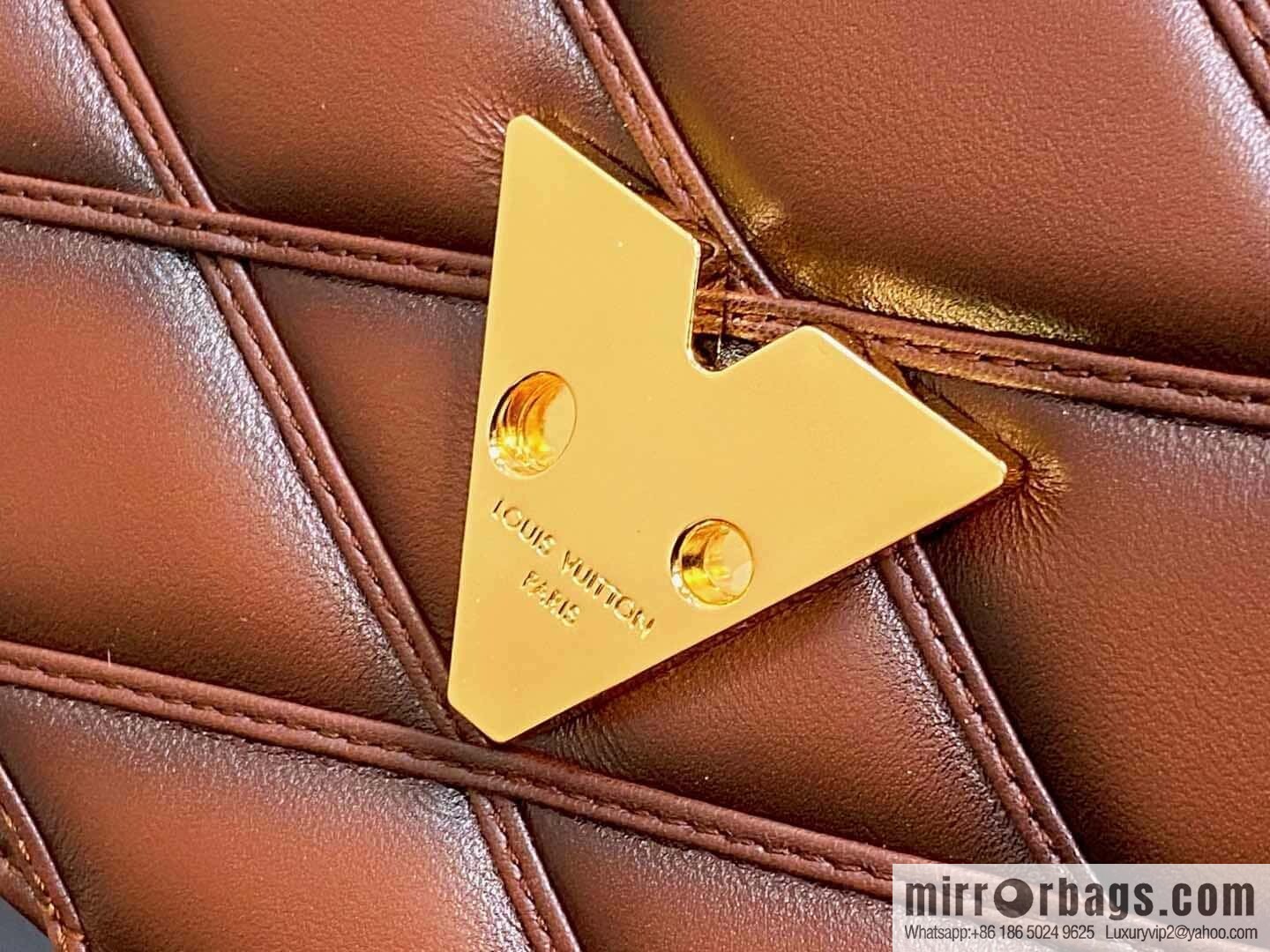 [Original order boutique] M13139 caramel color, full leather rhombus chain bag WALLET ON CHAIN GO-14 handbag