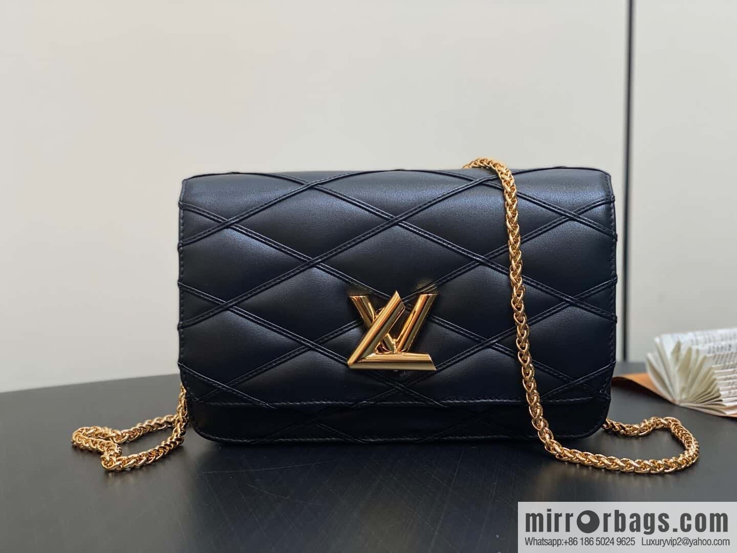[Original order boutique] M13139 black, full leather rhombus chain bag WALLET ON CHAIN GO-14 handbag
