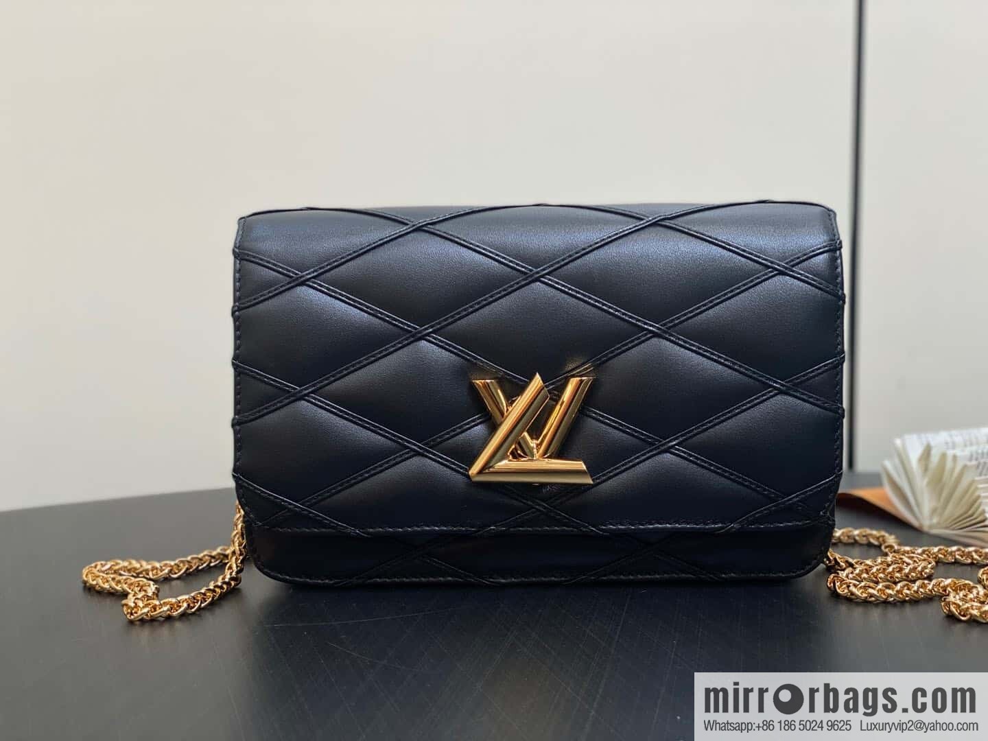 [Original order boutique] M13139 black, full leather rhombus chain bag WALLET ON CHAIN GO-14 handbag