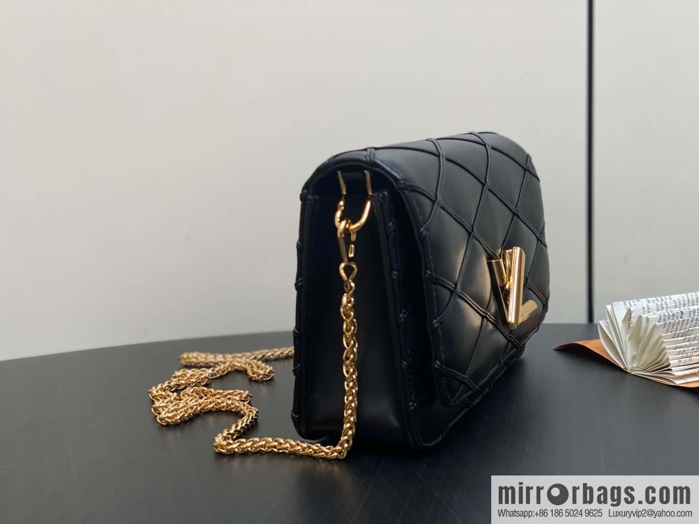 [Original order boutique] M13139 black, full leather rhombus chain bag WALLET ON CHAIN GO-14 handbag