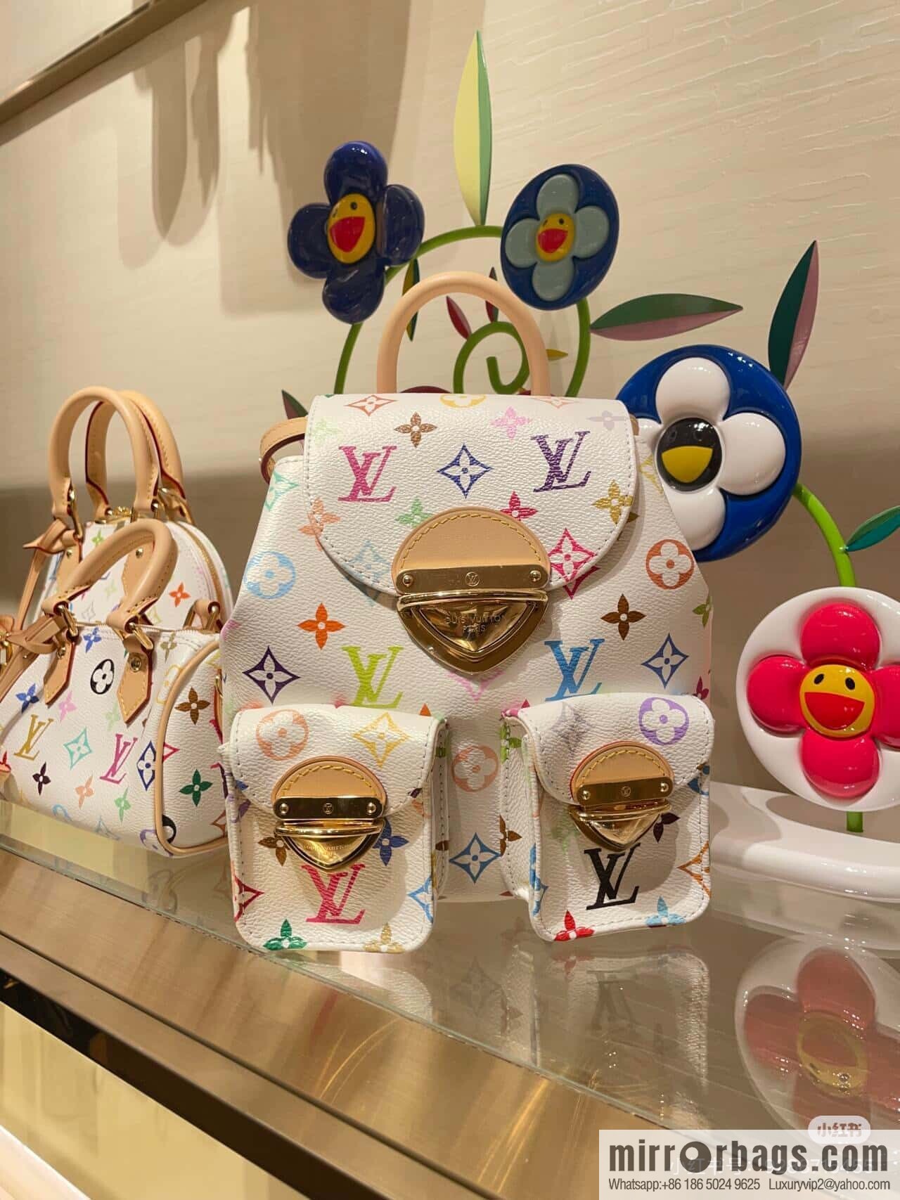 [Original order boutique] M13081 white color backpack series Venice backpack (three colors - Takashi Murakami)